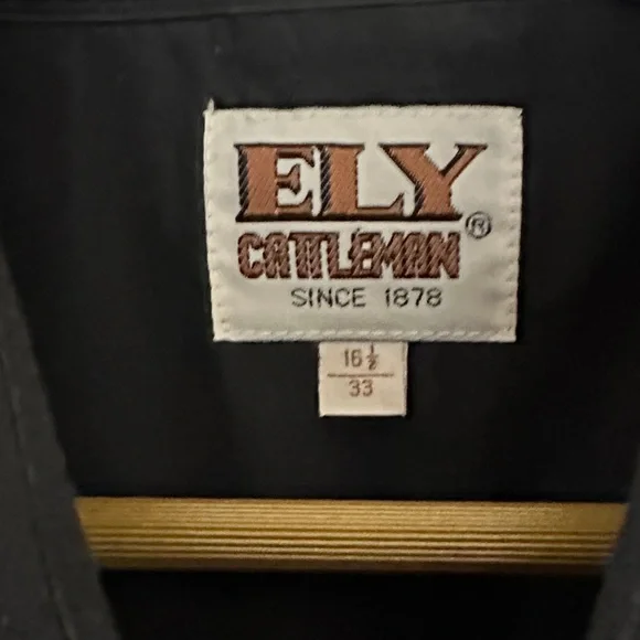 Ely Cattleman Black Button Down Shirt with Pearl Snaps - Picture 3 of 7